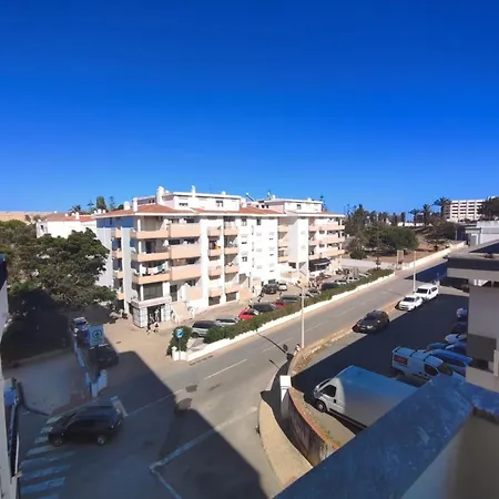 Apartament 3 Bedrooms Balcony Flat Lagos