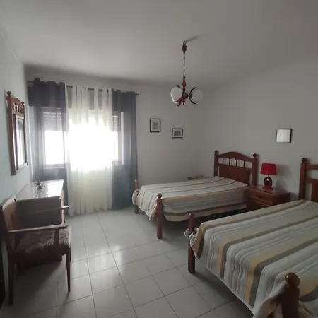 3 Bedrooms Balcony Flat Appartement Lagos