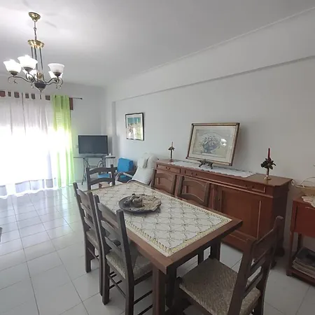 Apartment 3 Bedrooms Balcony Flat