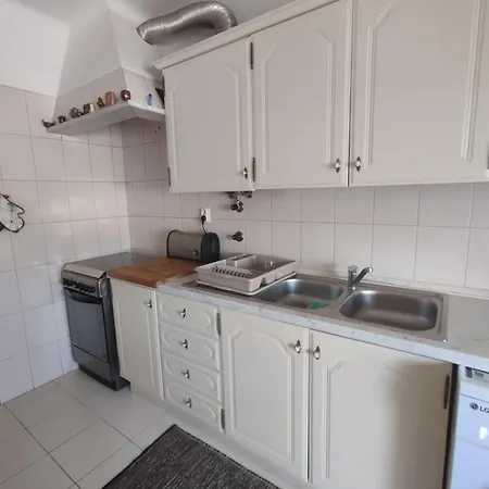 3 Bedrooms Balcony Flat 公寓